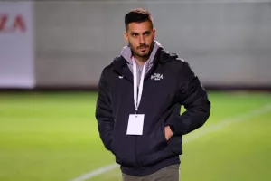 Δόξα - ΑΕΛ: Θα ξε"Χ"αστεί γρήγορα... (Φώτος)