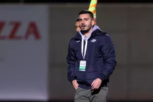 Δόξα - ΑΕΛ: Θα ξε"Χ"αστεί γρήγορα... (Φώτος)