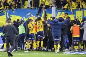 ΑΕΛ - Απόλλων: Το πρώτο ιστορικό βάφτηκε κίτρινο στα πέναλτι! (φώτος)