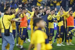 ΑΕΛ - Απόλλων: Το πρώτο ιστορικό βάφτηκε κίτρινο στα πέναλτι! (φώτος)