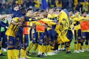 ΑΕΛ - Απόλλων: Το πρώτο ιστορικό βάφτηκε κίτρινο στα πέναλτι! (φώτος)