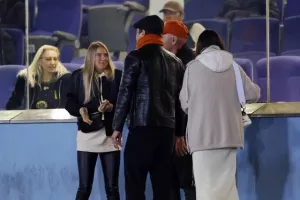 Καρμιώτισσα - ΑΠΟΕΛ: Δώνης και Ηλία το έστειλαν στην κορυφή! (φώτος)