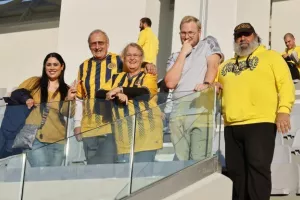 Ο κόσμος στο ΑΕΛ-Καρμιώτισσα (Φωτορεπορτάζ) 