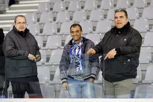 (Φωτορεπορτάζ) Ο κόσμος στο Απόλλων - Ολυμπιακός