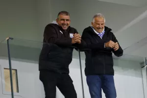 (Φωτορεπορτάζ) Ο κόσμος στο Απόλλων - Ολυμπιακός