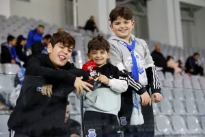 (Φωτορεπορτάζ) Ο κόσμος στο Απόλλων - Ολυμπιακός