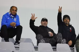 (Φωτορεπορτάζ) Ο κόσμος στο Απόλλων - Ολυμπιακός
