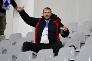 (Φωτορεπορτάζ) Ο κόσμος στο Απόλλων - Ολυμπιακός
