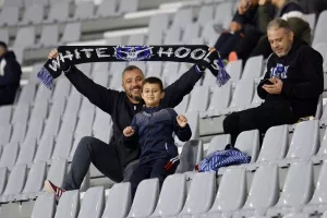 (Φωτορεπορτάζ) Ο κόσμος στο Απόλλων - Ολυμπιακός