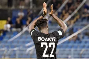 Διαζύγιο με Richmond Boakye