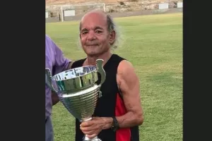 Κύπρος/Ζήτησε να ταφεί με τη στολή της ομάδας του!