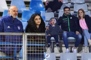 (Φωτορεπορτάζ) Οι φίλαθλοι ΑΝΟ και Ακρίτα στο “Στέλιος Κυριακίδης”