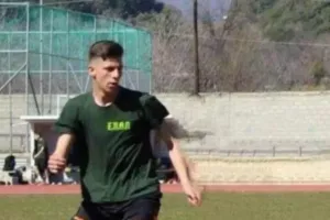 Απινιδωτής σε όλα τα γήπεδα θα υπάρχει μετά τον θάνατο του 20χρονου στην Καρδίτσα!