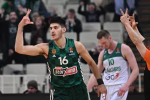 Παναθηναϊκός: Showtime στο τρίτο δεκάλεπτο με 37 πόντους με 7/8 τρίποντα