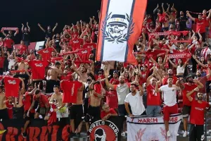 Κανονικά με κόσμο το Νέα Σαλαμίνα-ΕΝΠ (Με ΑΕΚ ή Ομόνοια η ποινή)