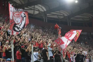 "Έφυγαν" 7.000 εισιτήρια από τα 11.000 που έχουν πάρει οι ερυθρόλευκοι