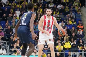Παπανικολάου: «Τα κάναμε όλα σωστά»
