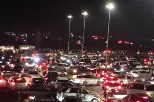 Τι να κάνει, πως να φύγει;