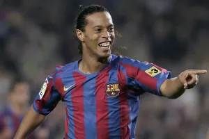 Με Ροναλντίνιο το δεύτερο κύμα TOTY Icons στο FIFA 23