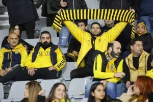 (Φωτορεπορτάζ) Ο κόσμος στο ΑΕΛ - Απόλλων