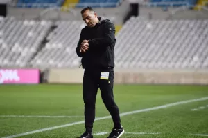 Ολυμπιακός- Καρμιώτισσα: “Κόλλησαν” στο μηδέν στο ΓΣΠ