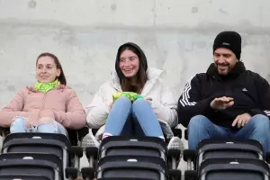 (Φωτορεπορτάζ) Ο κόσμος στην "ΑΡΕΝΑ"
