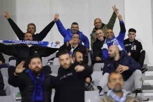 (Φωτορεπορτάζ) Ο κόσμος στο ΑΕΛ - Απόλλων