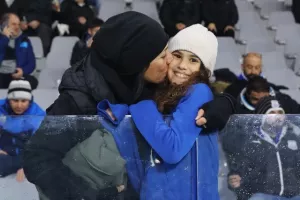 (Φωτορεπορτάζ) Οι Απολλωνίστες στο ματς με Ανόρθωση