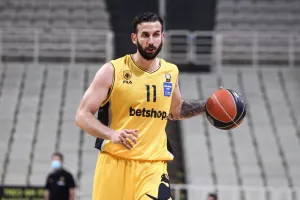 Υπογράφει στην ΑΕΚ ο Βλάντο Γιάνκοβιτς