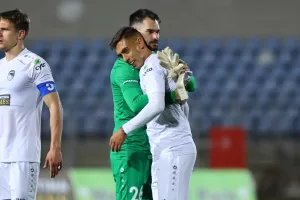 2/3 Ivica Ivušić