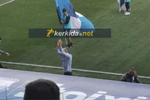 Χειροκροτήθηκε και... ανταπέδωσε ο Μπογκντάν