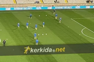 Οι 11 του Βλάνταν Μιλόγεβιτς/Δυο αλλαγές