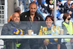 ΑΕΛίστες σε ρυθμούς καρναβαλιού! (φωτος)