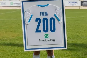 Τίμησαν... Freda (φώτος)