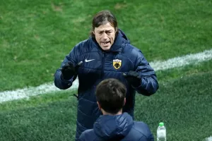 Τα… δύο πλάνα του Αλμέιδα για Αστέρα