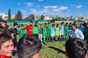 (ΦΩΤΟΣ Kerkida) Ένας μεγάλος... κύκλος και από τις δύο ομάδες!