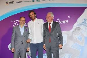 H KOE βράβευσε τους κορυφαίους Έφηβους και Νεάνιδες 2022 (φώτος)