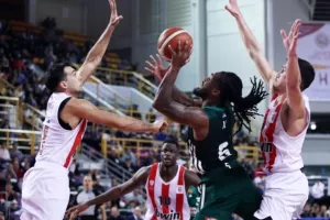 Την Κυριακή 19/3 το ντέρμπι "αιωνίων" για την 19η αγωνιστική