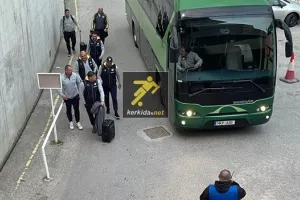 Η σπάνια - ταυτόχρονη - άφιξη Ομόνοιας και ΑΠΟΕΛ! (φώτος)