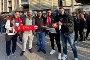 Παρέα στο Καμπ Νόου με χορηγό εισιτηρίων τον "Κόκκινο Βούδα"! 
