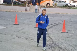 Οδηγός... ο Βέσκο, στο "ΠΑΠ" η "μπλε" αποστολή (φώτος)