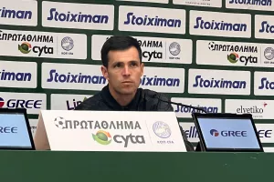 Μπεντόγια: "Δεν είναι 45 λεπτά ένας αγώνας, να 'πεθάνουμε' για την πρόκριση" 