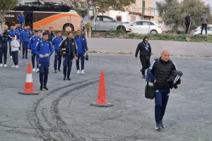 Οδηγός... ο Βέσκο, στο "ΠΑΠ" η "μπλε" αποστολή (φώτος)