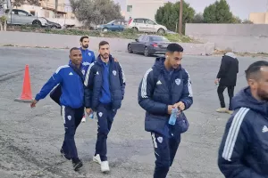 Οδηγός... ο Βέσκο, στο "ΠΑΠ" η "μπλε" αποστολή (φώτος)