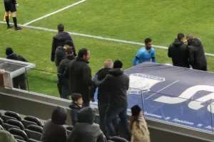 Αποδοκιμασίες σε Μακρίδη για αλλαγή Ουάρντα, συνθήματα κατά Κίρζη! (φώτος)