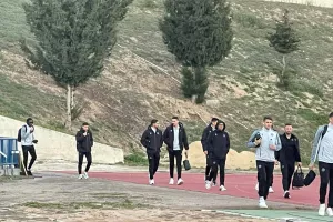 (Φώτος) Στο στάδιο η ΑΕΛ 