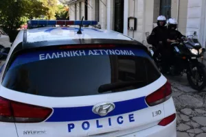 Συνελήφθησαν τρεις μαθητές Λυκείου για τον βιασμό 13χρονης