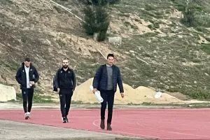 (Φώτος) Στο στάδιο η ΑΕΛ 