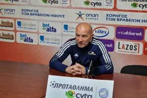 "Μακάρι να πετύχουν τους στόχους τους στο πρωτάθλημα, όχι στο Κύπελλο..."