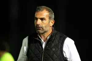 Η ανακοίνωση για το... διαζύγιο με Νικολάου